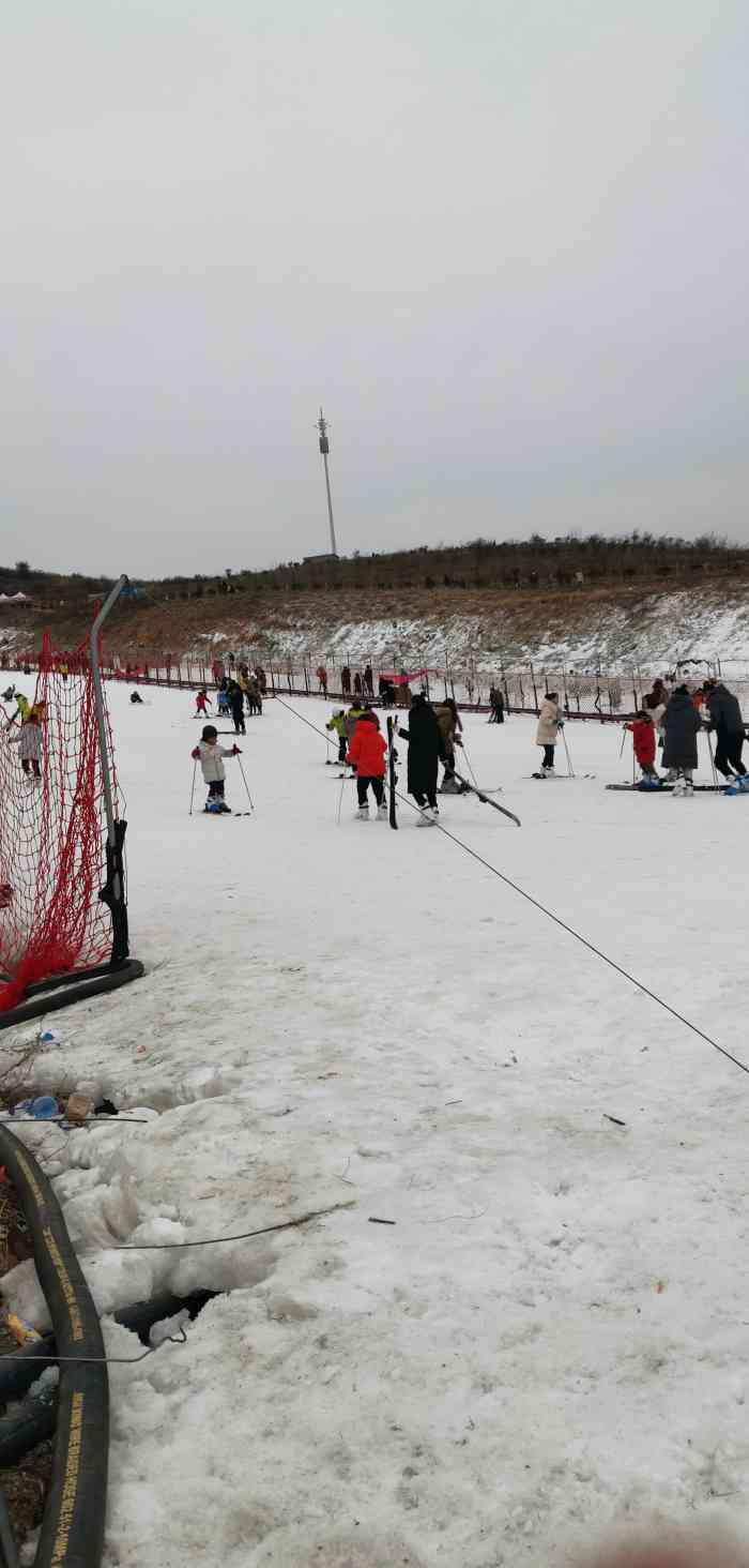 夹谷山滑雪场-"很不错的滑雪场!宝宝很喜欢哦!"