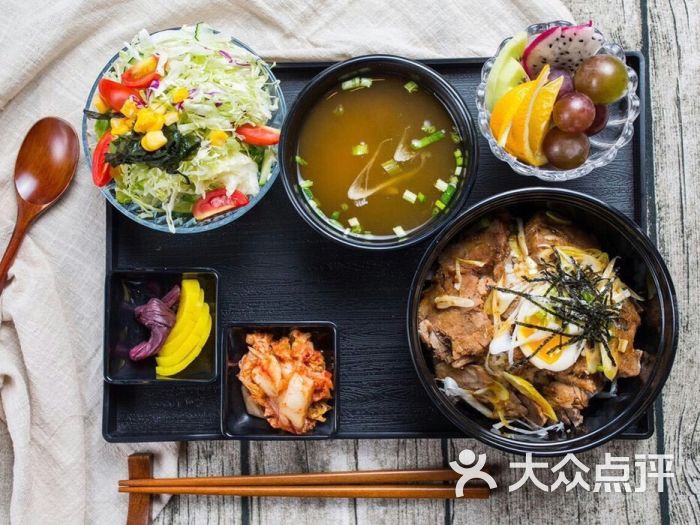 日式叉烧饭套餐
