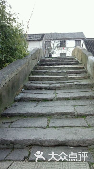 古镇青石板桥