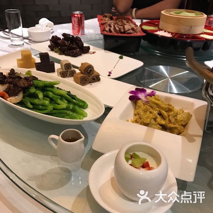 适合宴请聚会.        