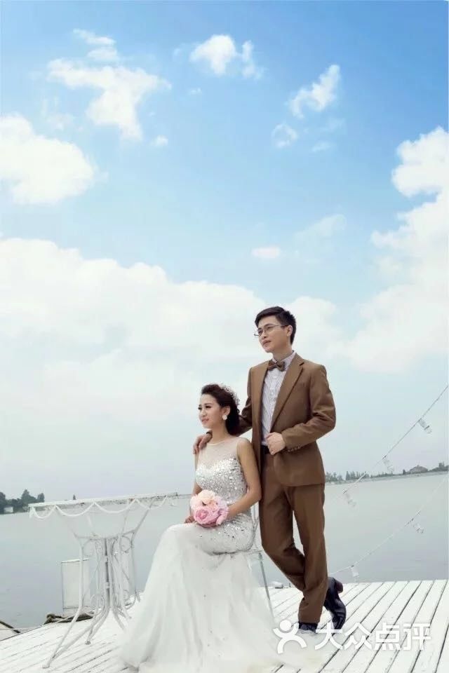 武昌婚纱摄影_武昌火车站图片(3)