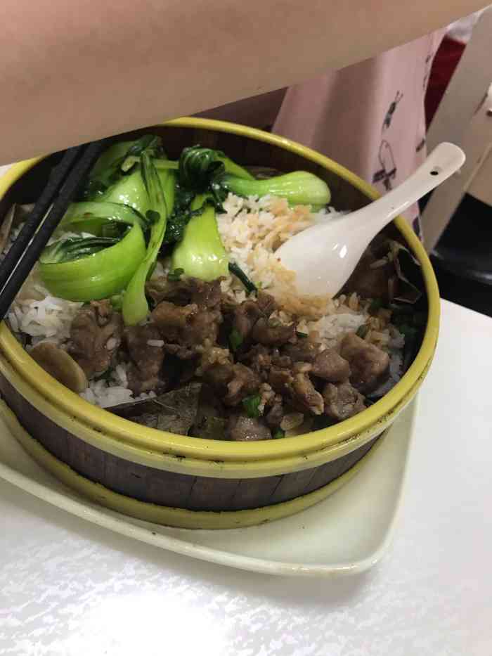 湘粤小厨(龙海家园店「湘粤小厨」炒鸡好吃的小炒「荷兰豆炒.