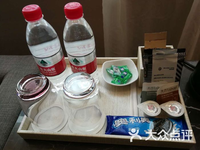 亚朵酒店:小长假出游在亚朵的app上订的,.苏州