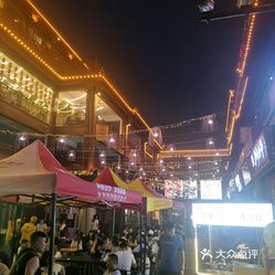 小吃快餐  魏都区  春秋广场/丞相府  魏源美食城恒达夜市广场 都不