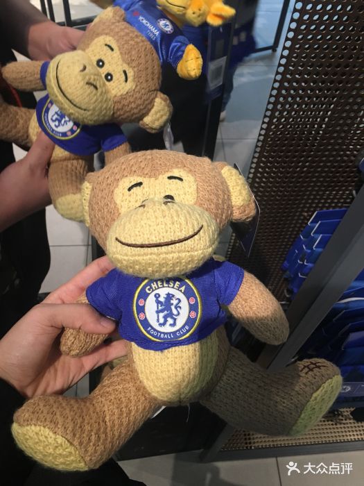 切尔西球迷一辈子什么的。其实咱是想推.-斯