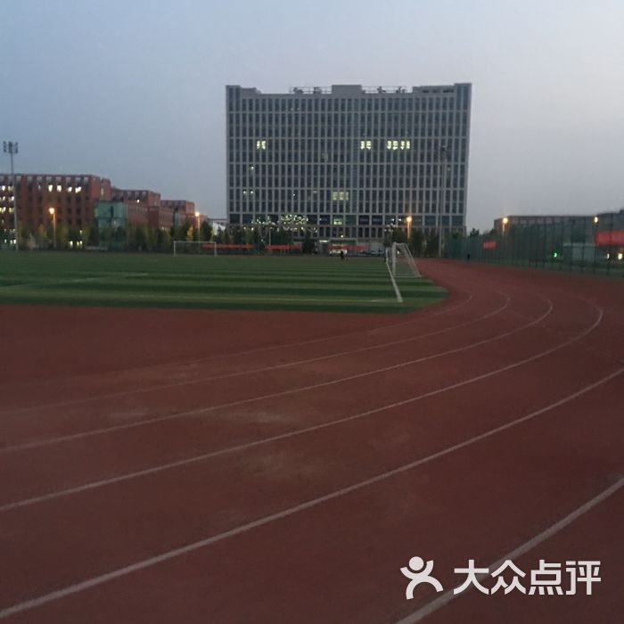 北京城市学院顺义校区6号实训楼