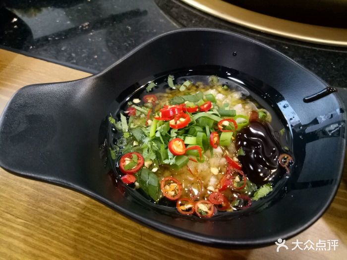 香传承重庆火锅(莱山宝龙广场店)经典油碟儿图片 - 第1张