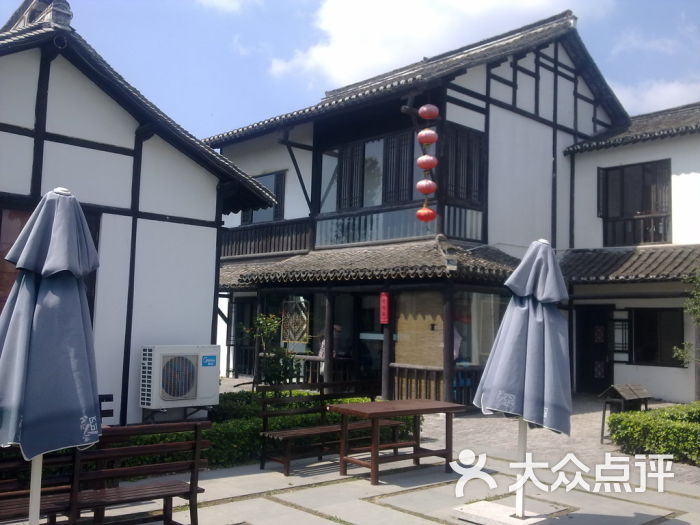 书院人家餐厅(临港店)的点评