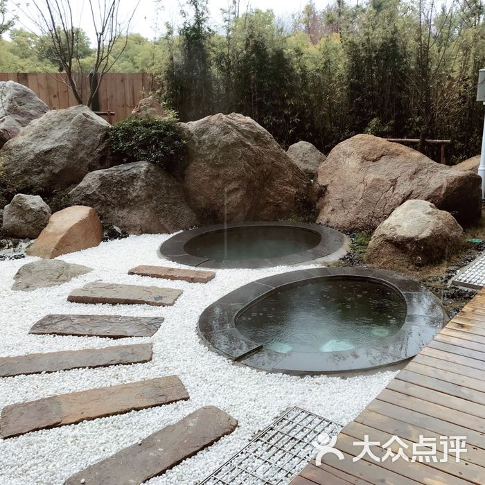 紫一川日式汤泉