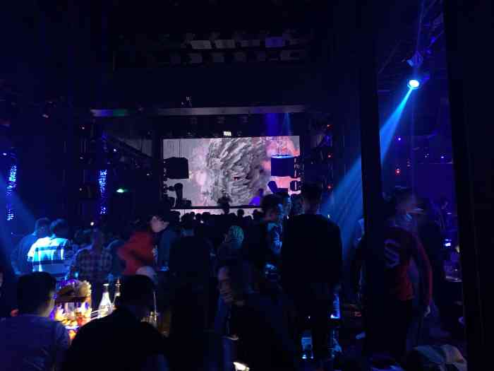 space club-"很嗨 兰州排名第一酒吧名副其实推荐10.