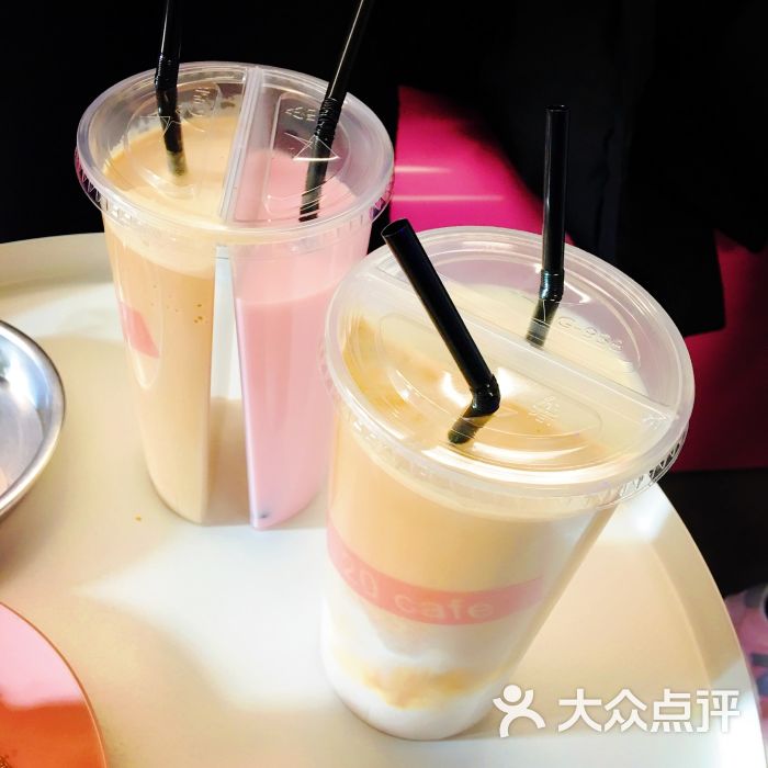草莓牛奶