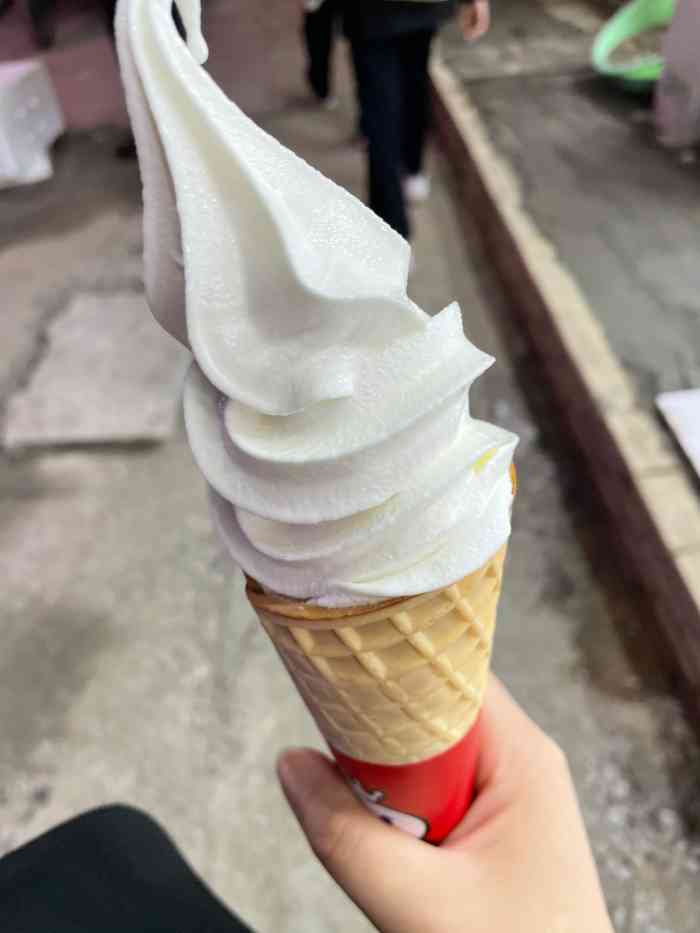 蜜雪冰城·冰淇淋与茶(坪洲店)