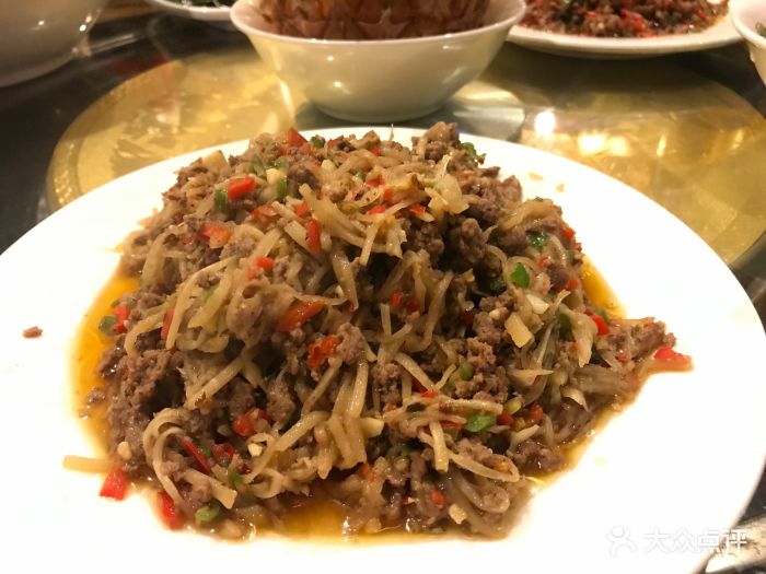 酸笋炒牛肉