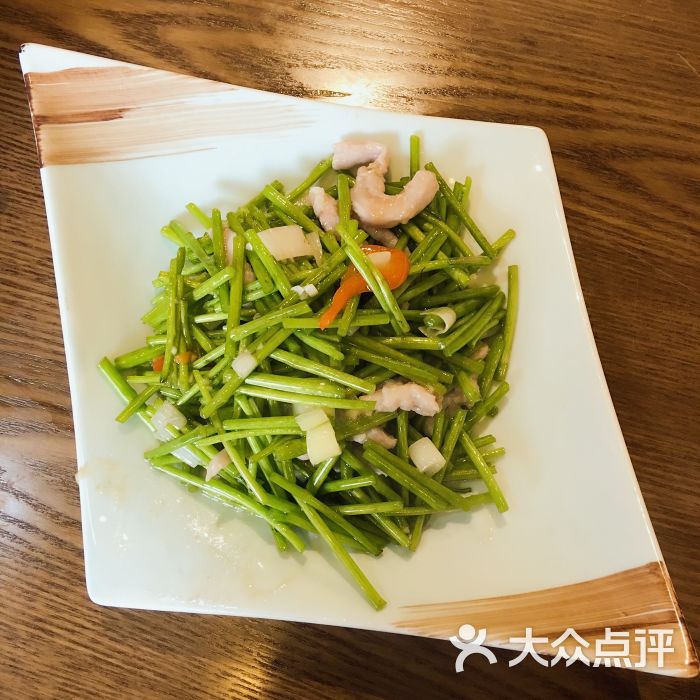 芦蒿炒肉丝