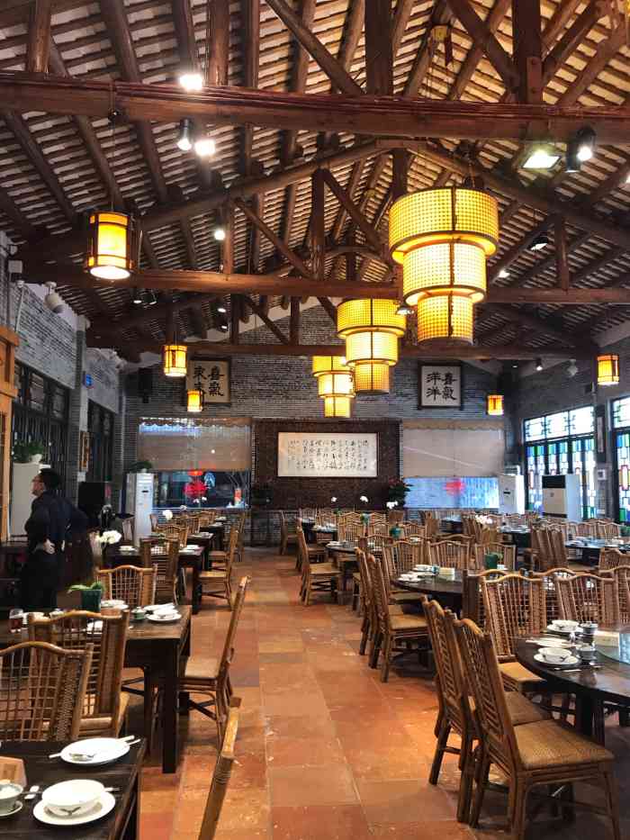 猪肉婆私房菜(容桂总店)-"在广东顺德有一间私房菜馆