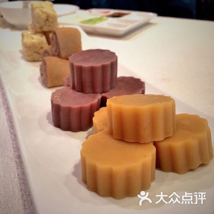 宫廷点心拼盘