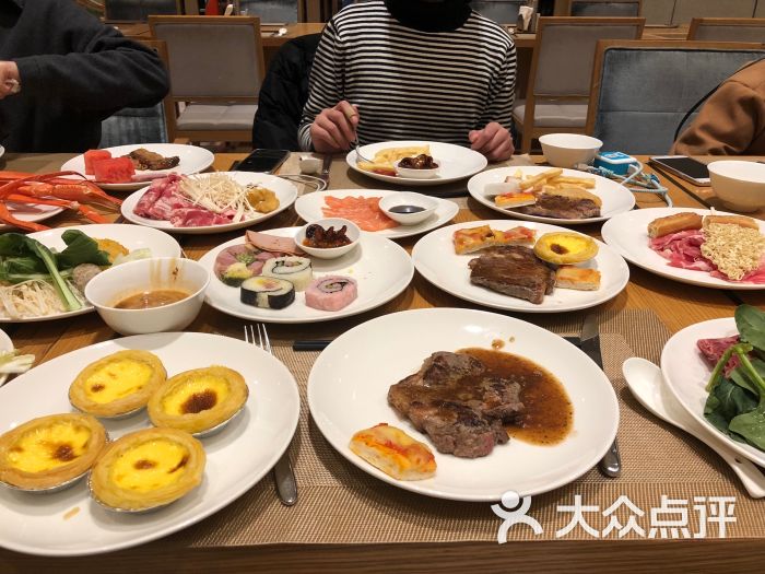 富力万达嘉华酒店美食汇全日餐厅图片 第1张