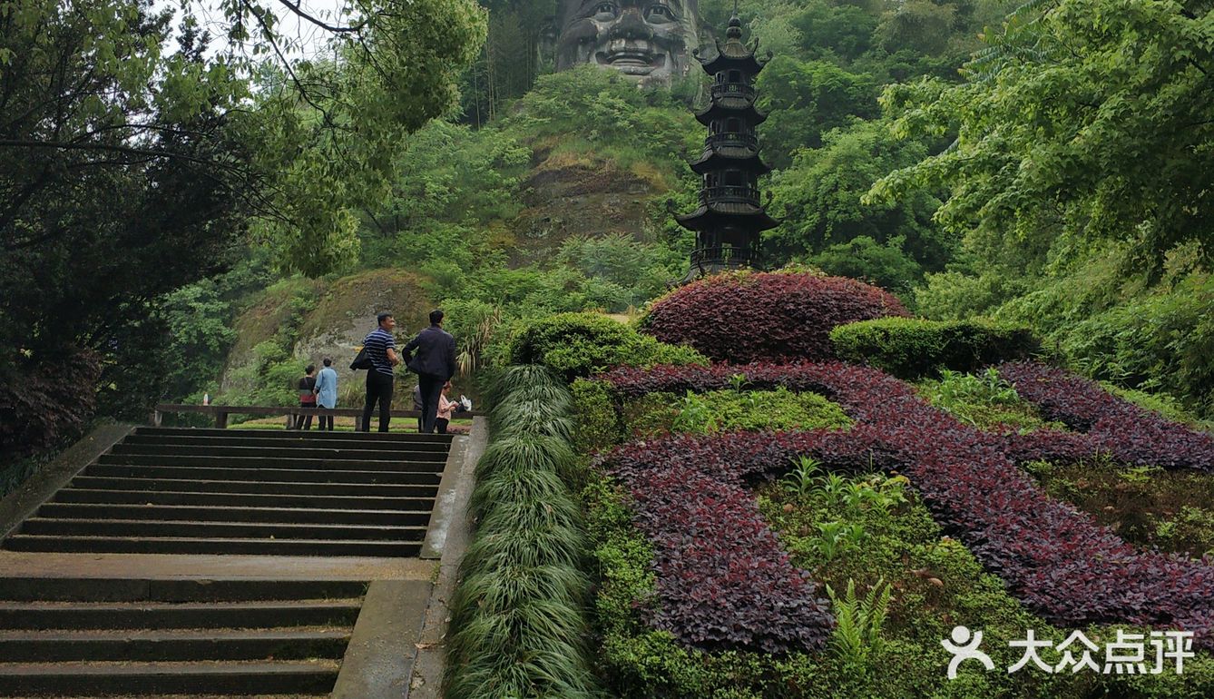 新昌大佛寺江南第一大佛赫赫有名五一门票免费