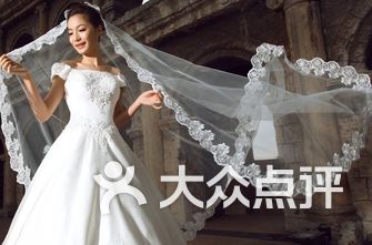 郑州卖婚纱礼服的地方_郑州好玩的地方(3)