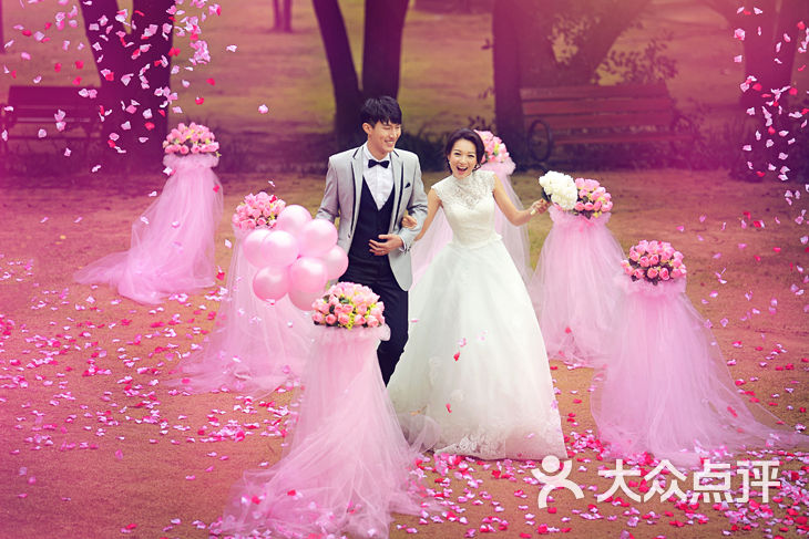 婚纱微电影_女生微信头像婚纱