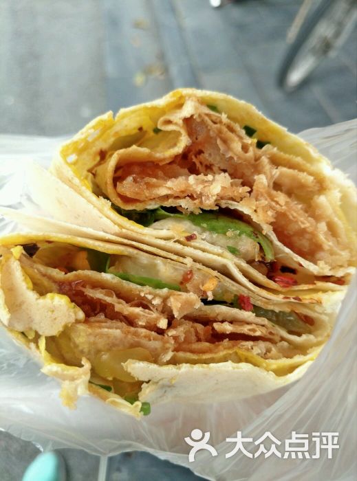 正宗杂粮煎饼果子-图片-桂林美食