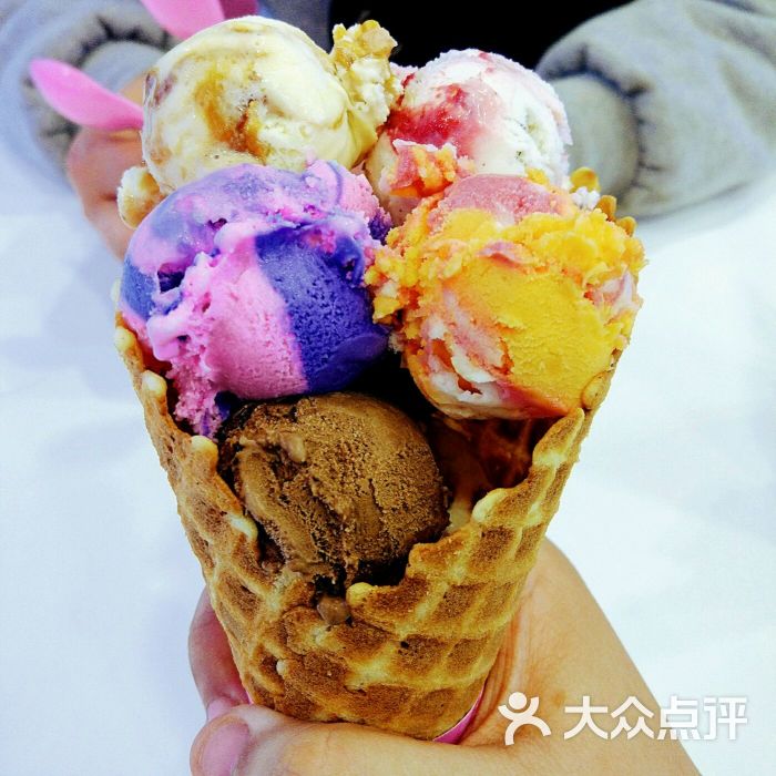 baskin robbins芭斯罗缤冰淇淋(虹桥天地店)图片 - 第83张