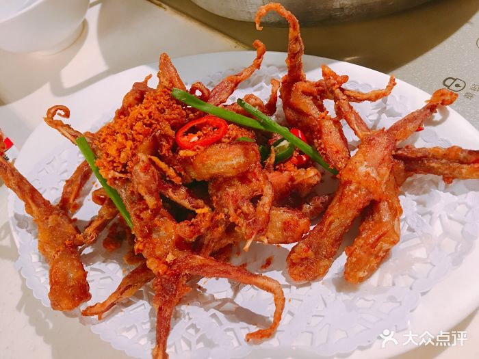 肥仔文澳门猪骨煲(南京西路店)椒盐鸭舌图片