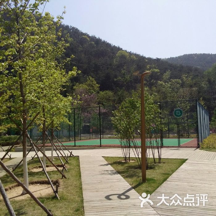 白云雁水健身公园