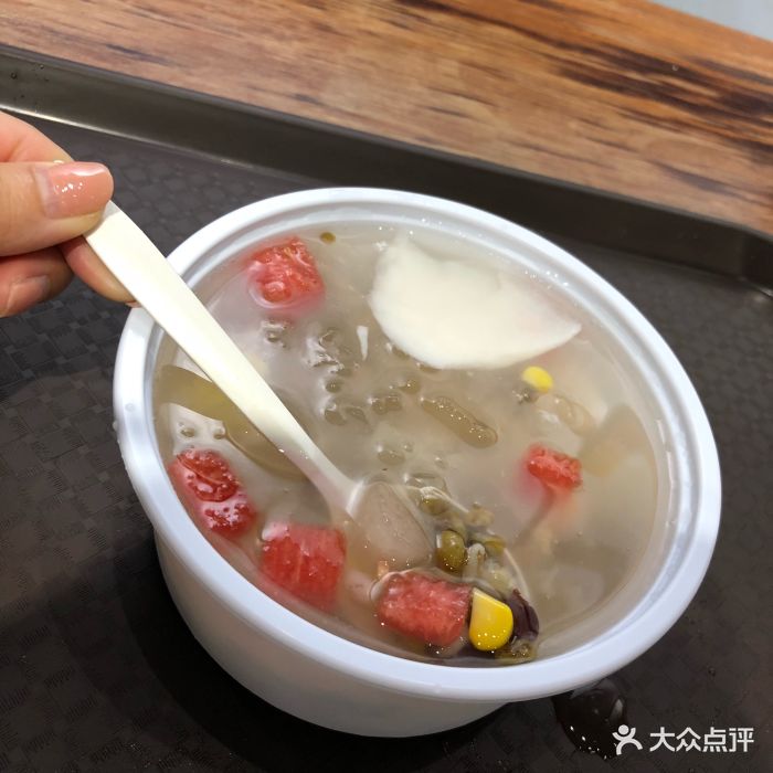 文昌邓记清补凉(日月广场店)椰子水清补凉图片 - 第129张