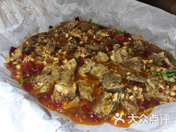 泰烧纸包鱼蒜香排骨图片 - 第1张