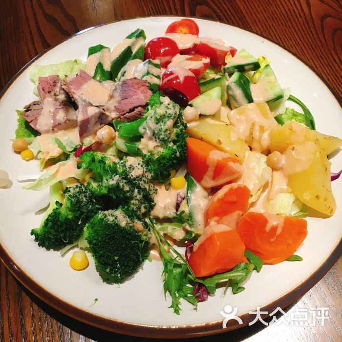 烤牛肉秋葵小土豆沙拉