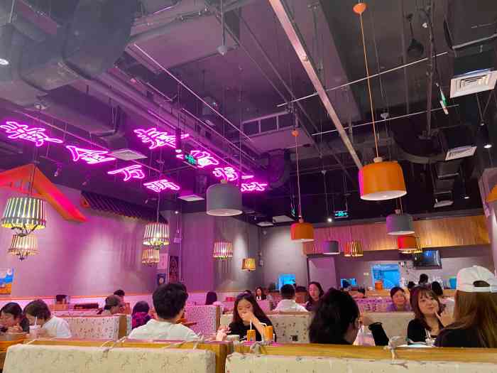小隐春记潮汕砂锅粥(熙悦天街店"一如既往的好,想喝粥就跑来了,只是