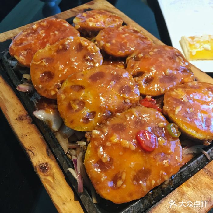 高第街56号餐厅&皇城根北京风味主题餐厅(龙口店)泰汁铁板酿藕合图片