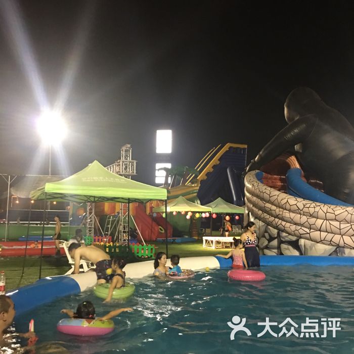 宜家荟聚梦幻岛水上乐园游泳大世界图片 - 第2张