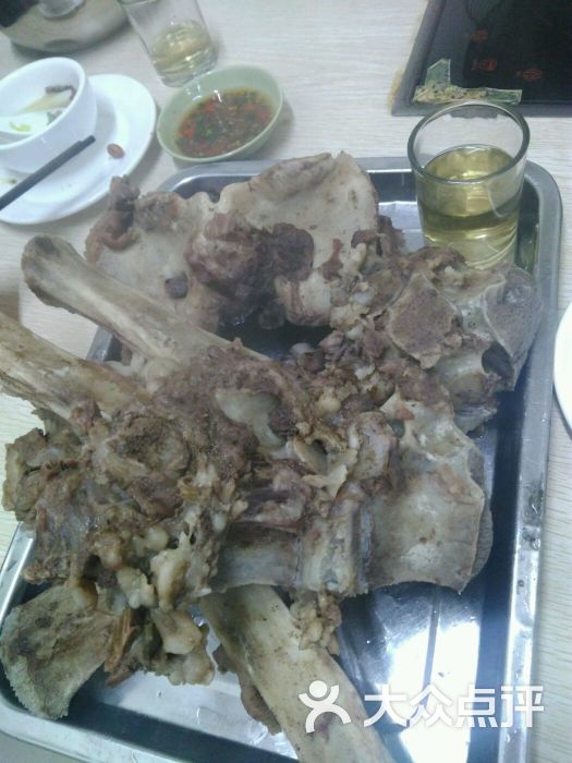 犇犇牛肉牛杂火锅牛骨图片 - 第10张