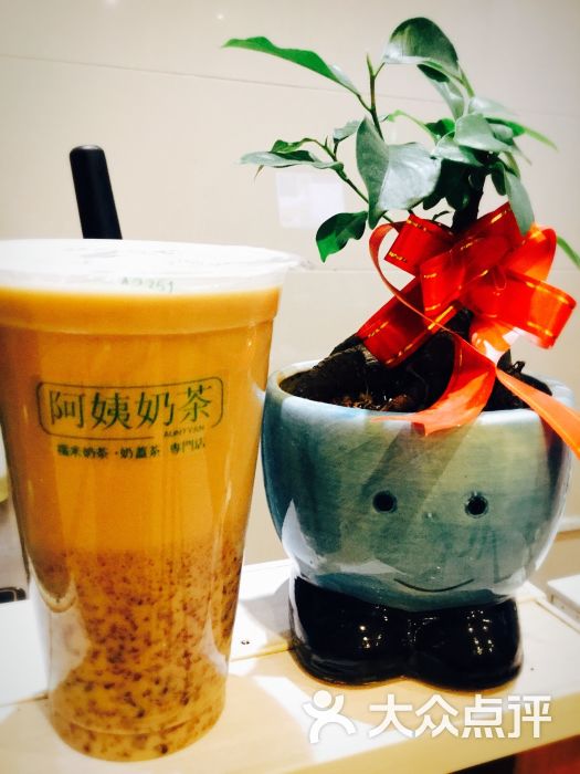 阿姨奶茶(梁溪路店)招牌血糯米奶茶图片 第13张