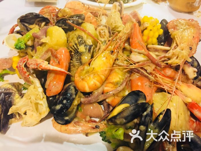 手抓海鲜家庭套餐