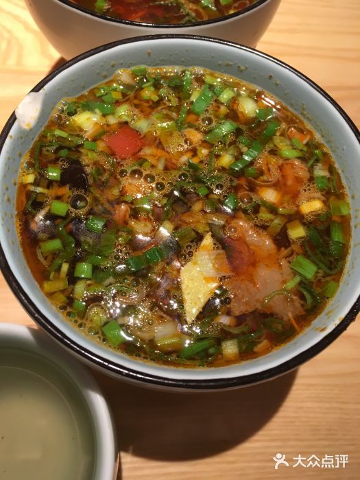 齐月岐山面(大都荟店)一口香臊子面图片