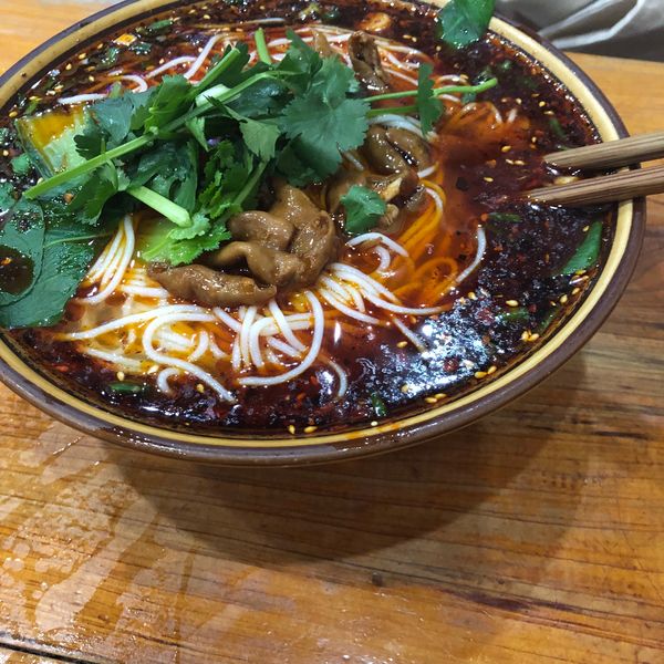 肥肠米线