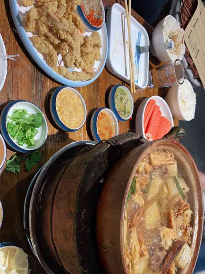 通记港式地摊打边炉(太原总店)