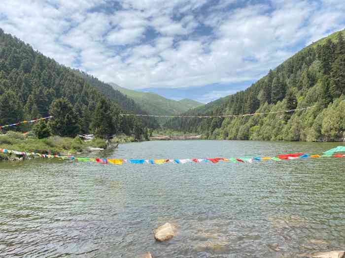 达尔宗湖景区-"甘南之旅第一站『达宗圣湖』盘上路.