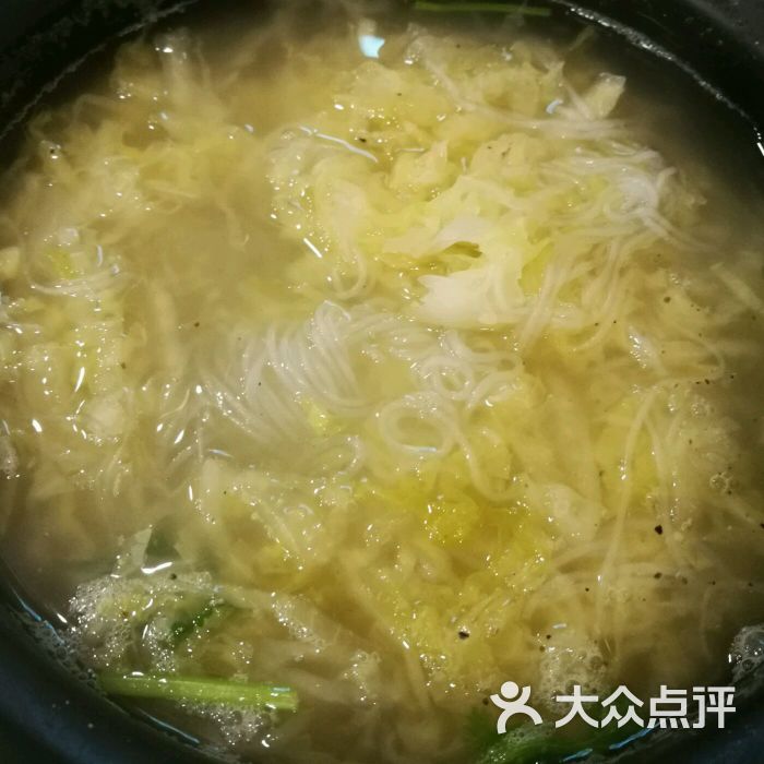 酸菜粉丝砂锅