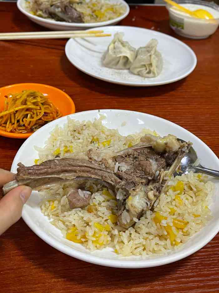 艾力扎提抓饭馆-"抓饭是我在喀什吃到最好的96大厨.