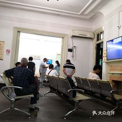 上海市肺科医院(延庆路门诊)