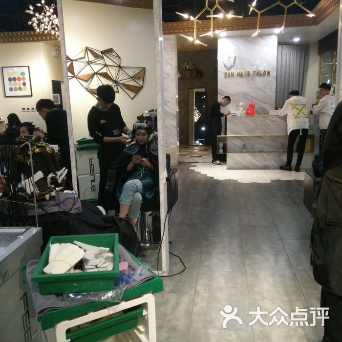 3am hair salon烫发染发接发