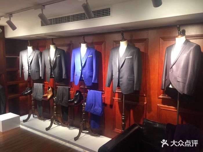 太美丽婚纱礼服(百荣世贸商城店)