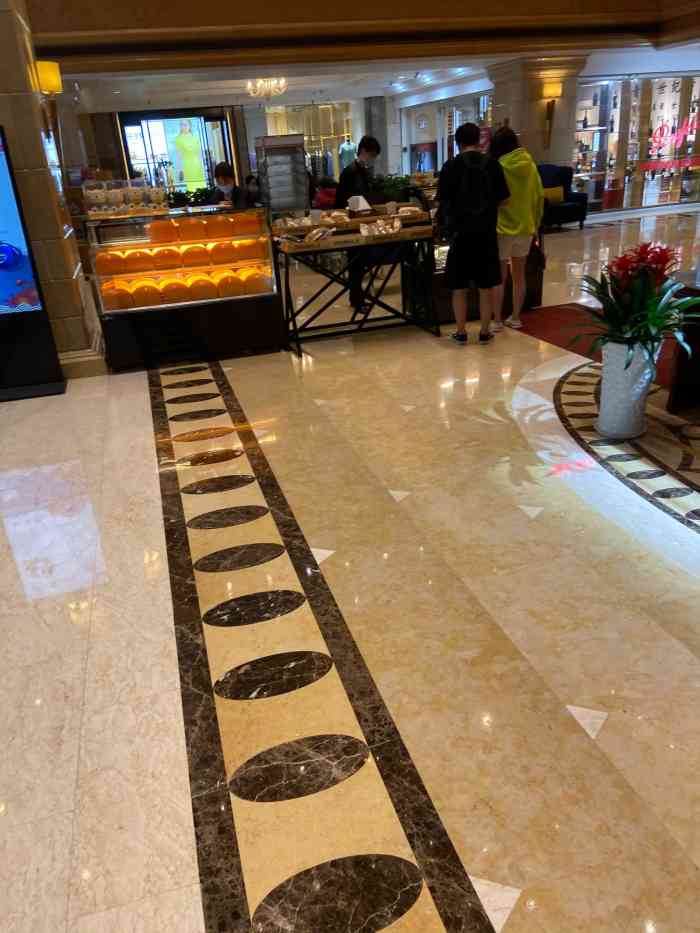 青岛颐中皇冠假日酒店