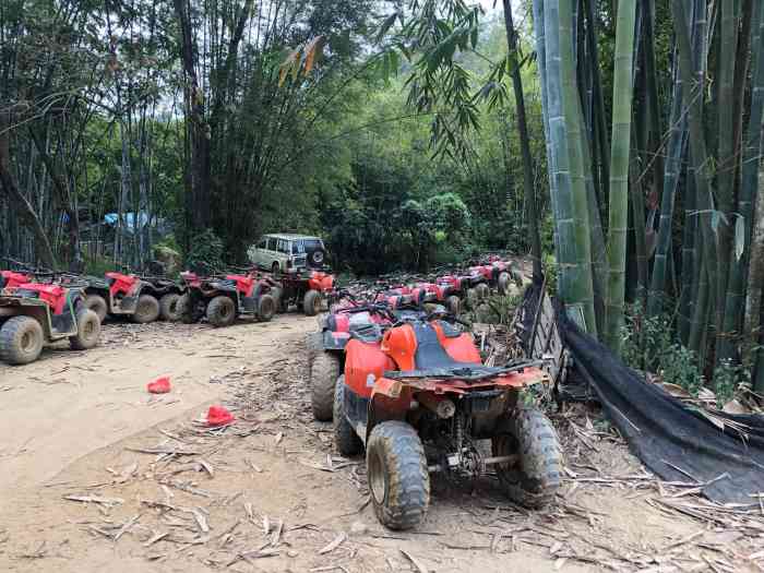 增江丛林越野基地-"来到美丽的增城玩网红丛林越野车.