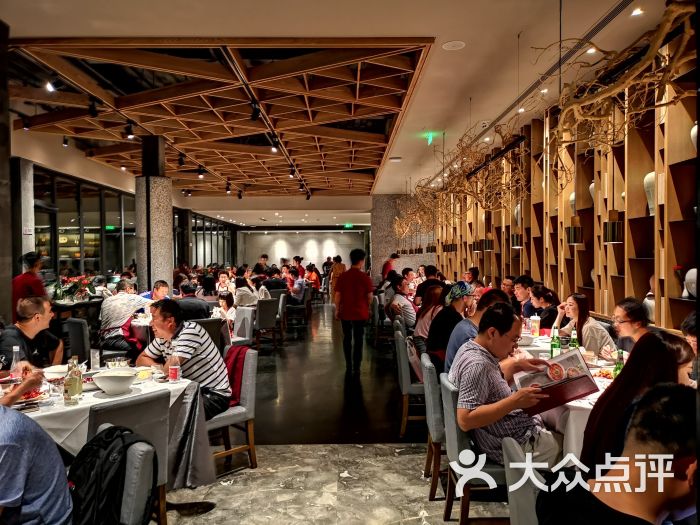 胡大饭馆(簋街三店)