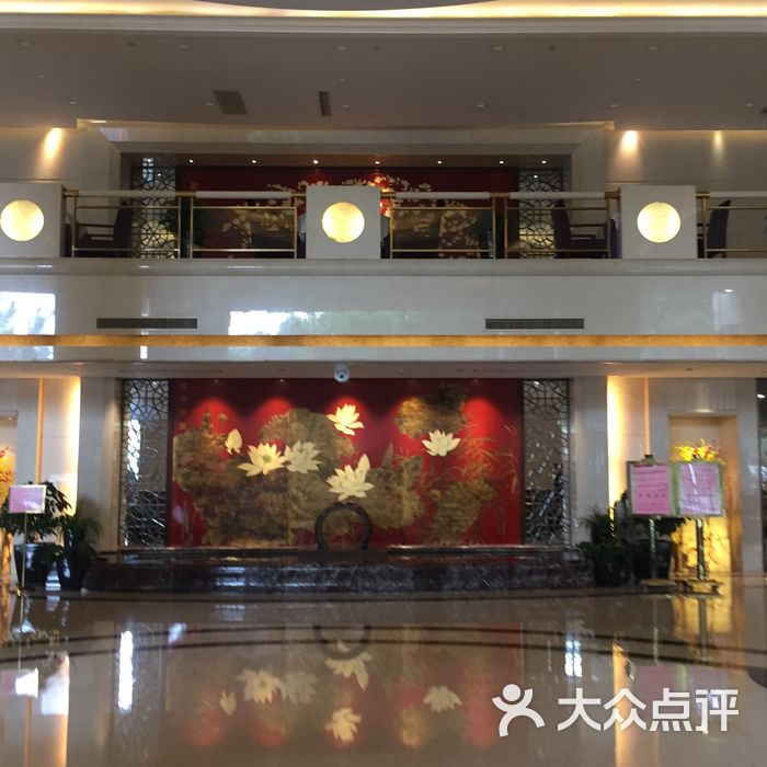 金龙潭大饭店